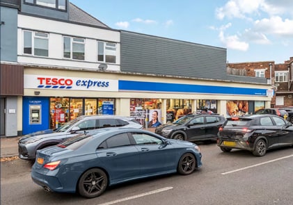 395-405 Brentwood Rd, Romford for sale - Primary Photo - Image 1 of 2