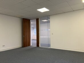 Pilkington Ct, Prescot to rent Interior Photo- Image 2 of 6