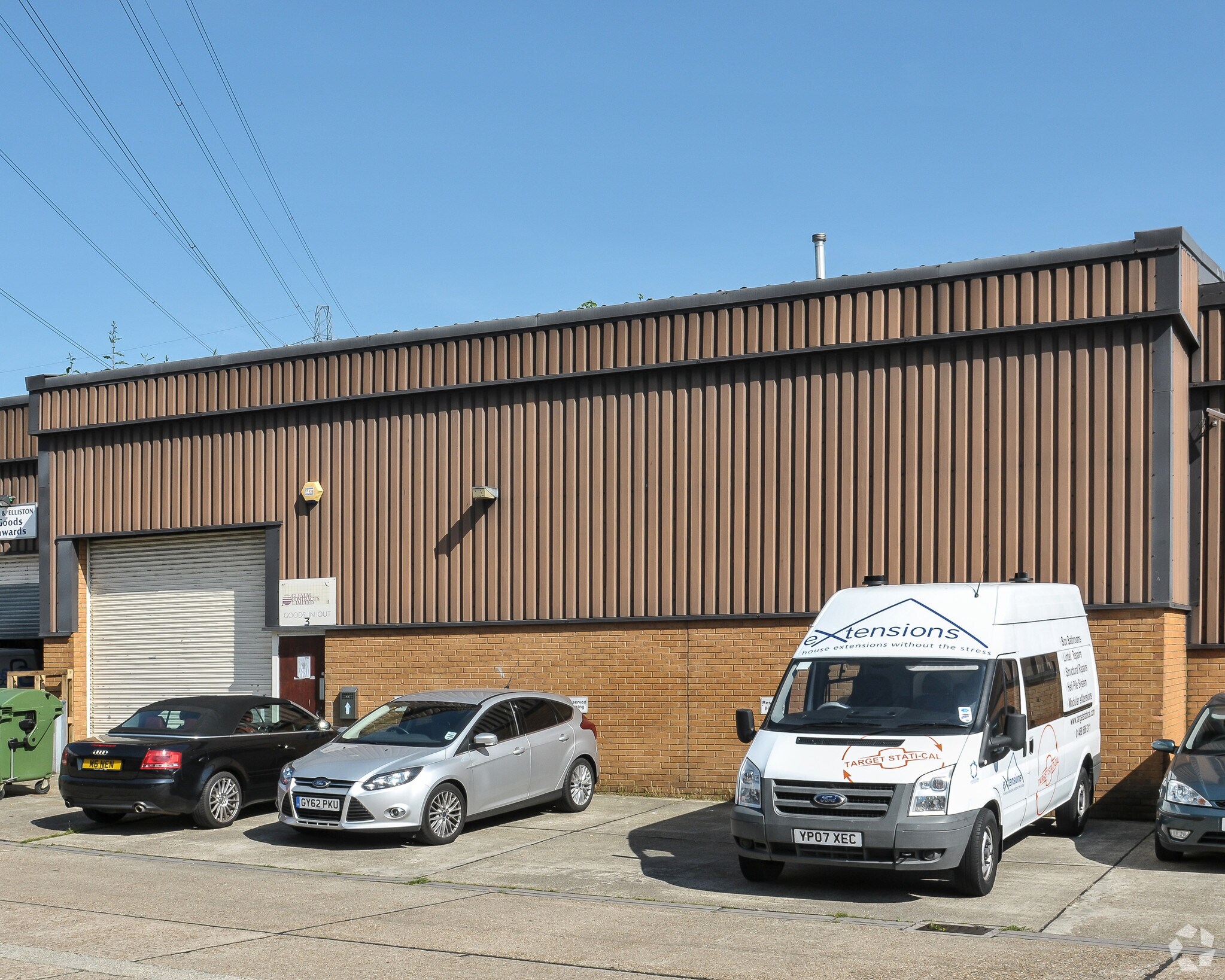 3 Four Seasons Cres, Sutton for sale Primary Photo- Image 1 of 1