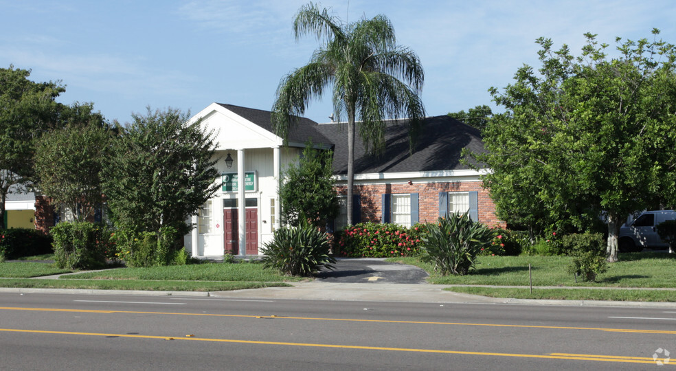 3100 S Tamiami Trl, Sarasota, FL for sale - Primary Photo - Image 1 of 1