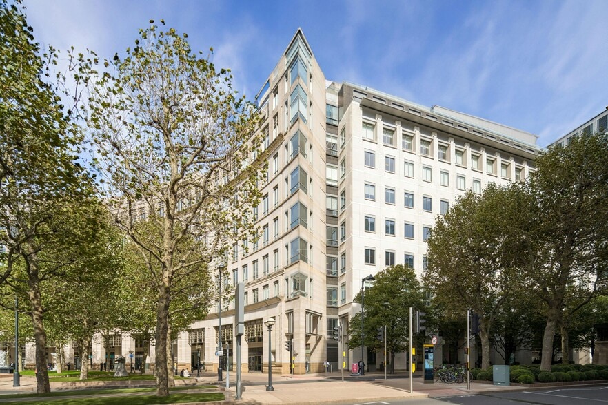 9-11 Westferry Circ, London to rent - Building Photo - Image 1 of 41