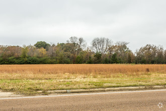 Hacks Cross Rd, Olive Branch, MS for sale Primary Photo- Image 1 of 1