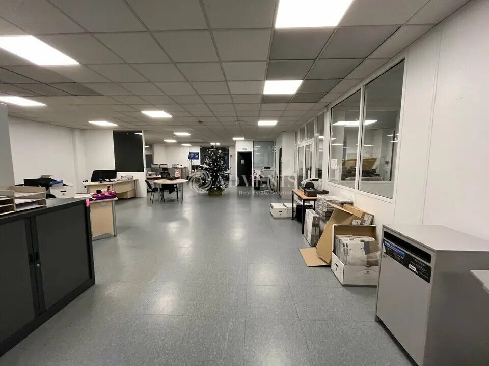 Office in Lognes to rent Interior Photo- Image 1 of 6