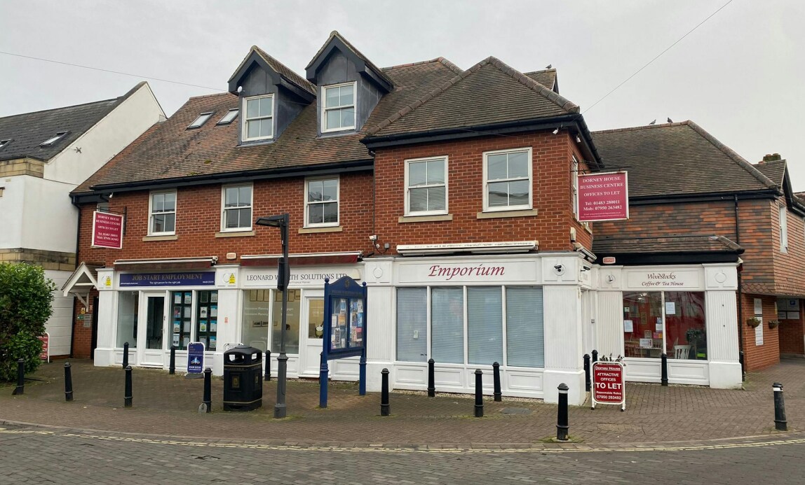 46-48 High St, Burnham to rent Building Photo- Image 1 of 7