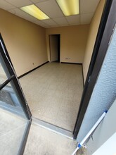 202 N Loop 1604 W, San Antonio, TX for rent Building Photo- Image 2 of 3