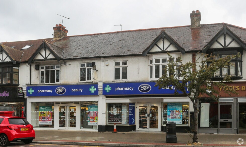 37-39 High St, Ilford for sale - Building Photo - Image 1 of 1