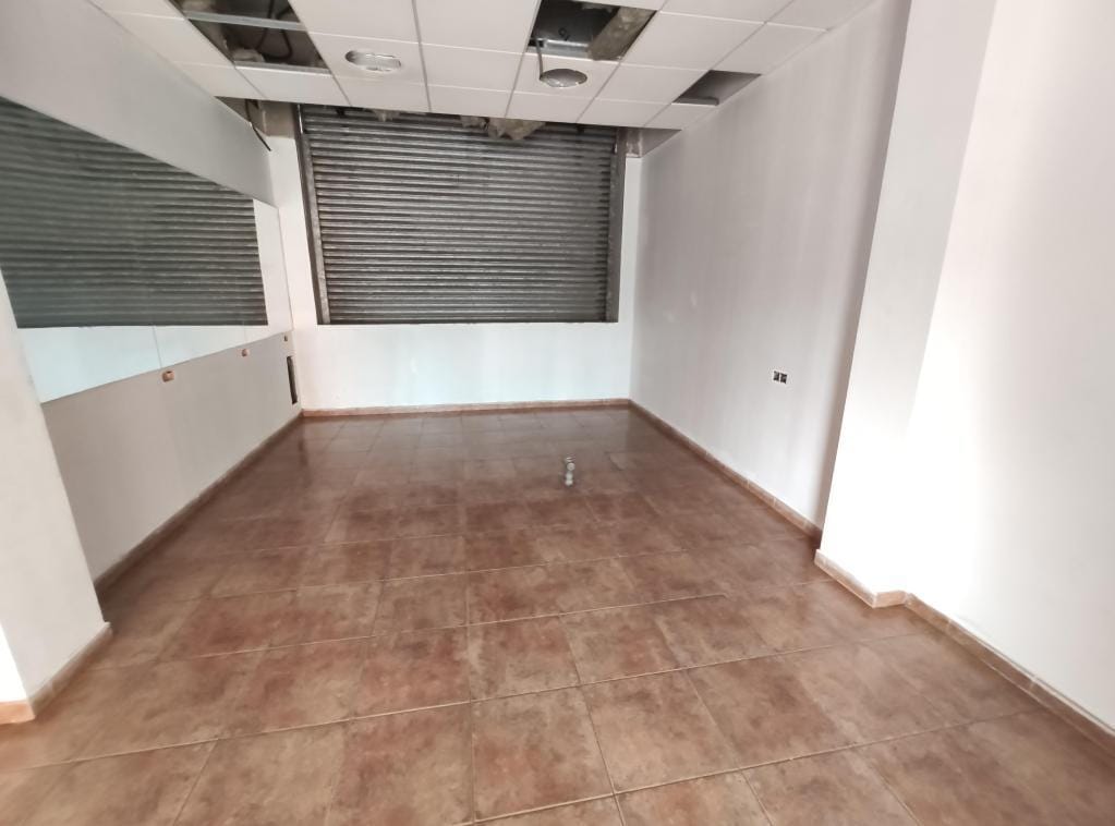 Reus, TAR 43204 - Unit 01 -  - Interior Photo - Image 2 of 5