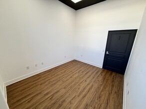 200 E Chapman Ave, Orange, CA for rent Interior Photo- Image 2 of 6