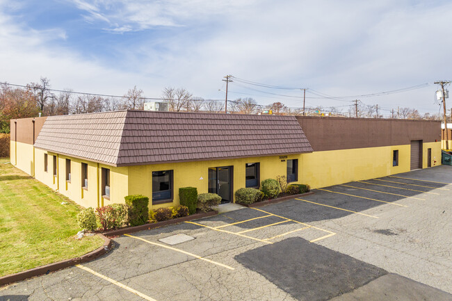 More details for 280 N Midland Ave, Saddle Brook, NJ - Office, Industrial for Rent