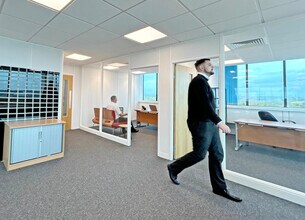 Albert St, Manchester to rent Interior Photo- Image 2 of 12