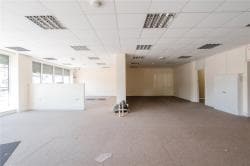 217-219 Grimsby Rd, Cleethorpes to rent Interior Photo- Image 2 of 9