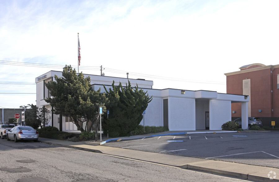 400 S Airport Blvd, South San Francisco, CA for rent - Building Photo - Image 3 of 4