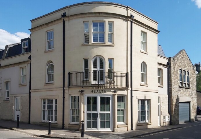 23 Crescent Ln, Bath for sale - Building Photo - Image 1 of 1