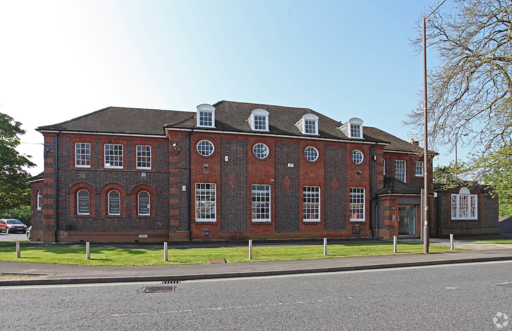 40 Lynchford Rd, Farnborough for sale Primary Photo- Image 1 of 1