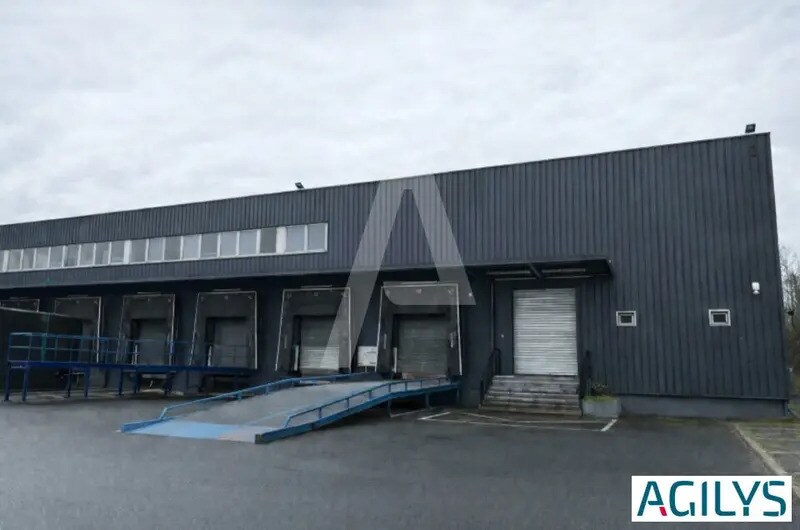 Industrial in Palaiseau to rent Building Photo- Image 1 of 6