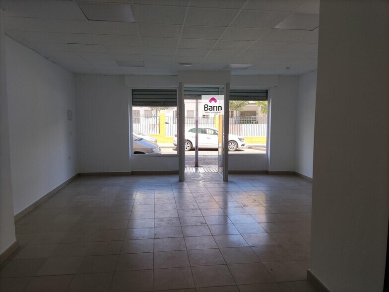 Calle la Previsión, 19, Córdoba, Córdoba to rent - Building Photo - Image 2 of 7