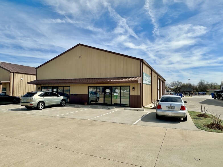 8860 S Sunnylane Rd, Oklahoma City, OK for sale - Primary Photo - Image 1 of 1