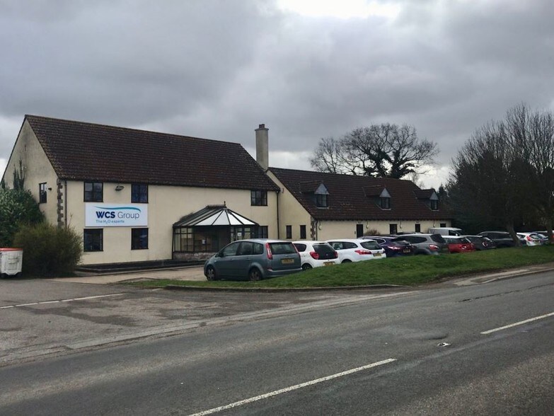 Bristol Rd, Wotton Under Edge for sale - Primary Photo - Image 1 of 1