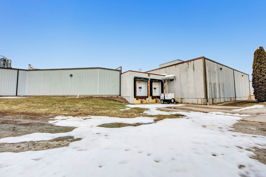 305 S Wall St, Denmark, WI for sale - Building Photo - Image 3 of 42