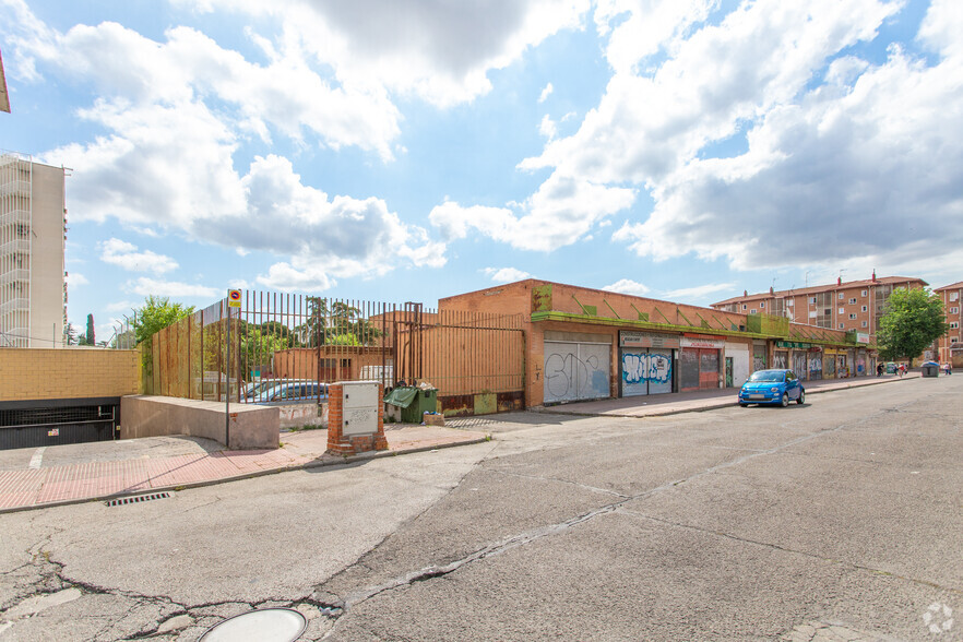 Calle San Ignacio de Loyola, 15, Alcalá De Henares, Madrid for sale - Building Photo - Image 1 of 3