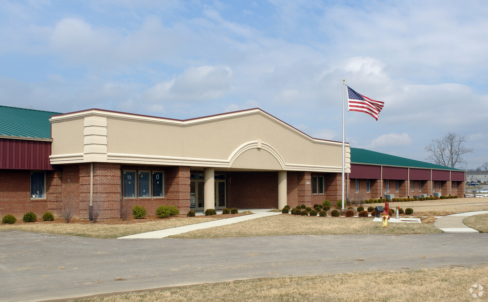 669 Chamberlin Ave, Frankfort, KY for sale - Building Photo - Image 1 of 1