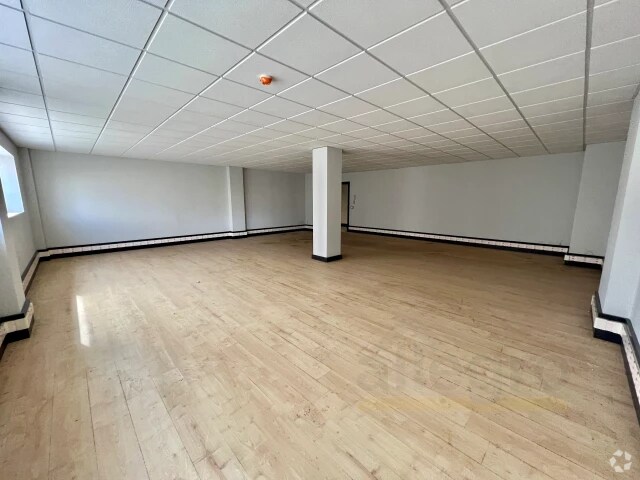 Guadalajara, GUA 19004 - - - Interior Photo - Image 1 of 13