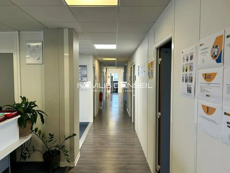 Office in Toulouse to rent - Building Photo - Image 2 of 7