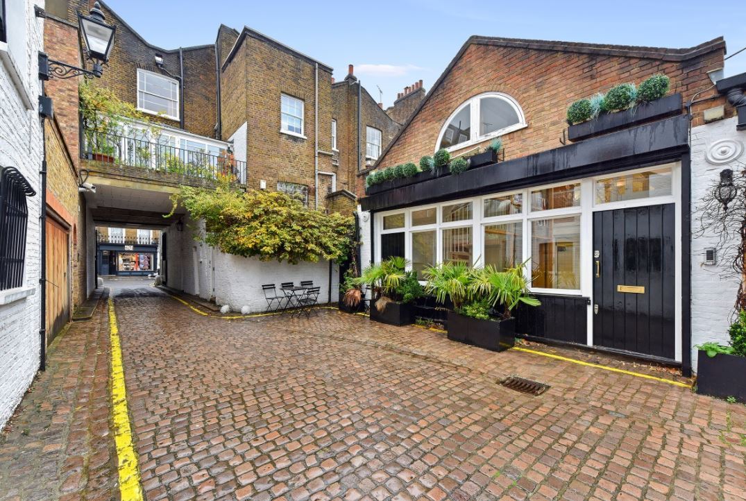 10 Ledbury Mews N, London for sale Building Photo- Image 1 of 1