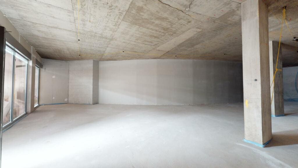 569-571 High Rd, Ilford, LND IG3 8EE - Unit Ground - - Interior Photo - Image 2 of 3