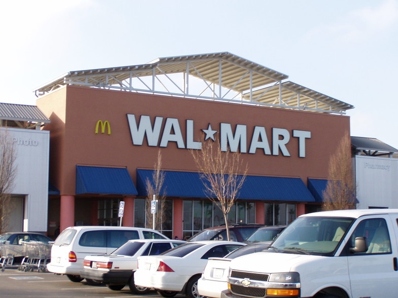 3501-3711 Truxel Rd, Sacramento, CA to rent - Building Photo - Image 1 of 10