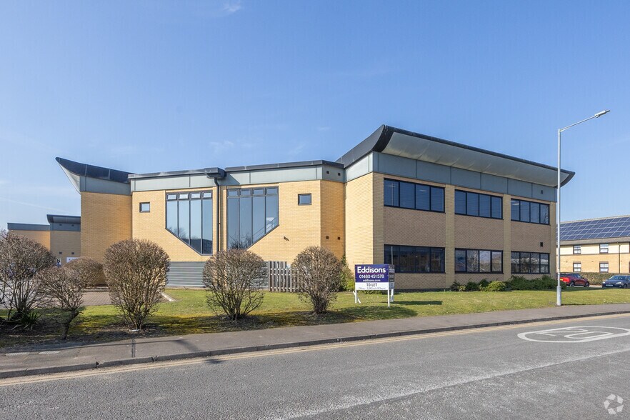 Colmworth Business Park, Eaton Socon for sale - Building Photo - Image 2 of 2