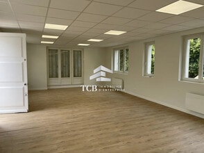 Office in Nantes for sale Interior Photo- Image 1 of 3