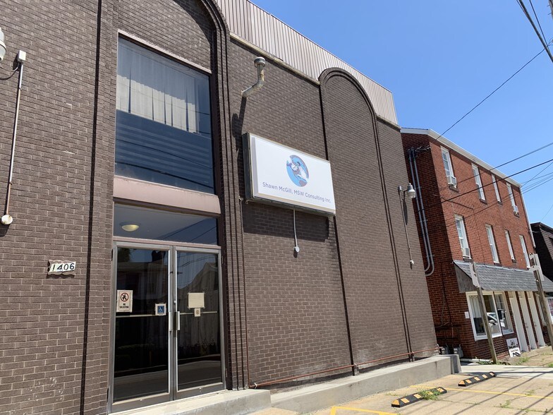 1406 Mt Royal Blvd, Glenshaw, PA 15116 UK