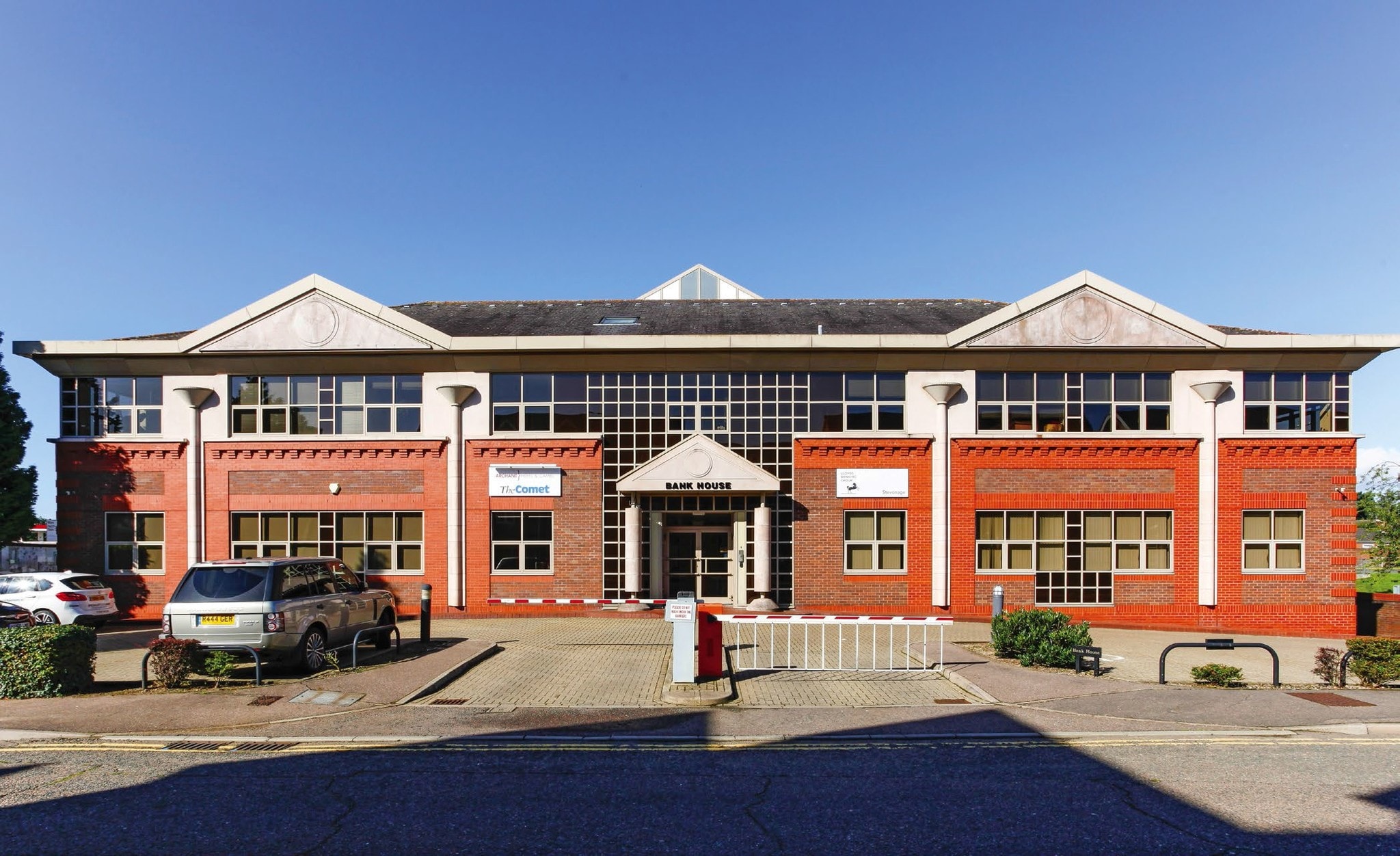 Primett Rd, Stevenage to rent Primary Photo- Image 1 of 4