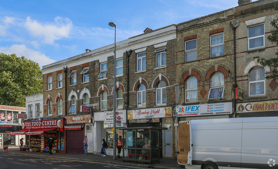 230 High Road Leytonstone, London for sale - Primary Photo - Image 1 of 1