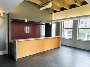 1147 S Wabash Ave, Chicago, IL to rent Building Photo- Image 1 of 11