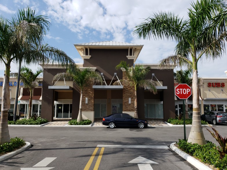 1982-1998 NE 8th St, Homestead, FL for rent - Building Photo - Image 2 of 7