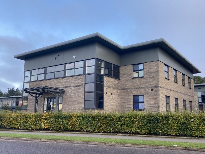 Abercrombie Ct, Westhill for sale - Primary Photo - Image 1 of 1