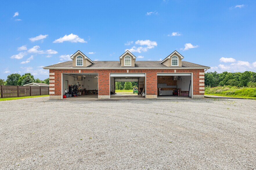 551 Darby Rd, Thorold, ON for sale - Building Photo - Image 2 of 30