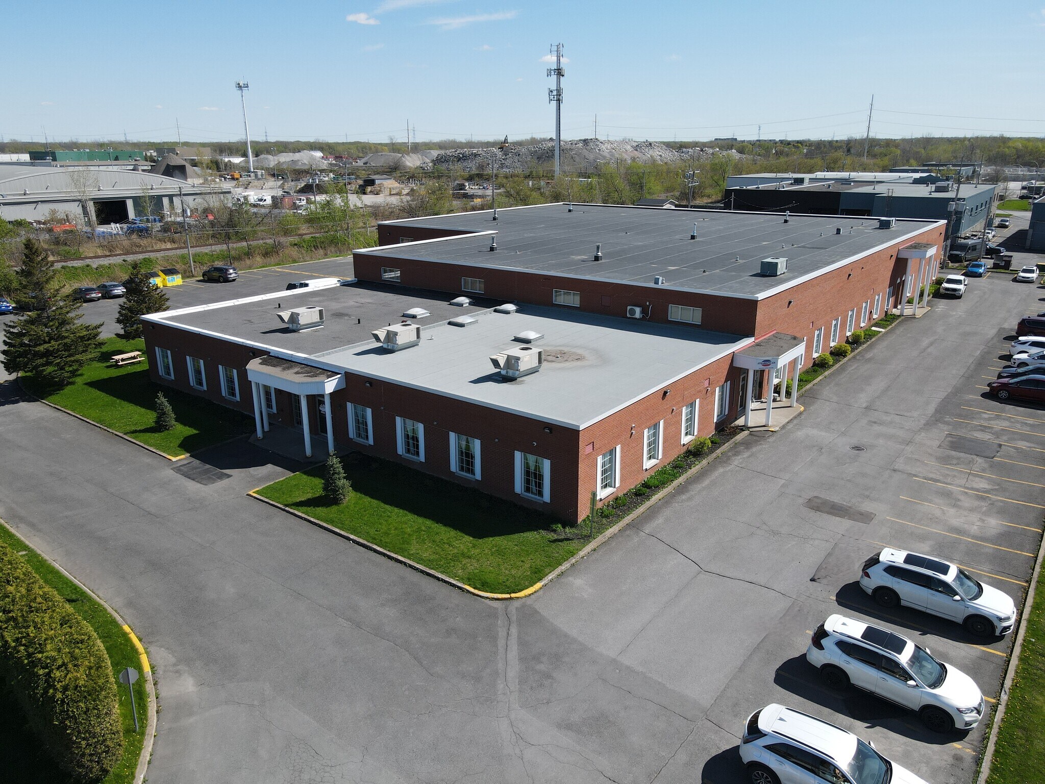 3700-3730 Boul Matte, Brossard, QC for sale Building Photo- Image 1 of 1