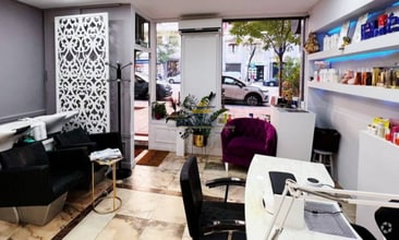 Retail in Madrid, Madrid to rent Interior Photo- Image 1 of 4