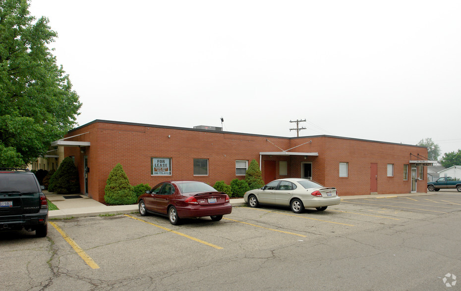 211-217 Delano Ave, Chillicothe, OH for rent - Building Photo - Image 3 of 3