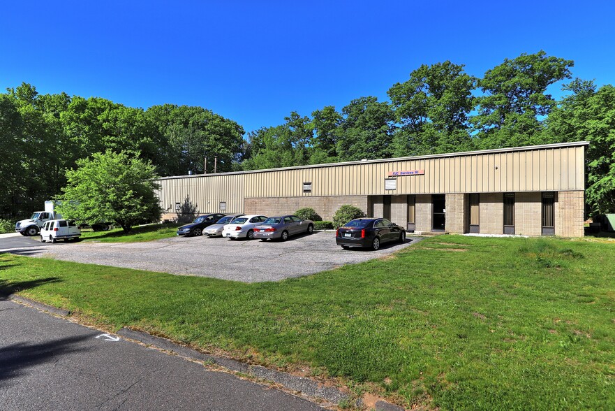 15 Container Dr, Terryville, CT for sale - Building Photo - Image 1 of 69