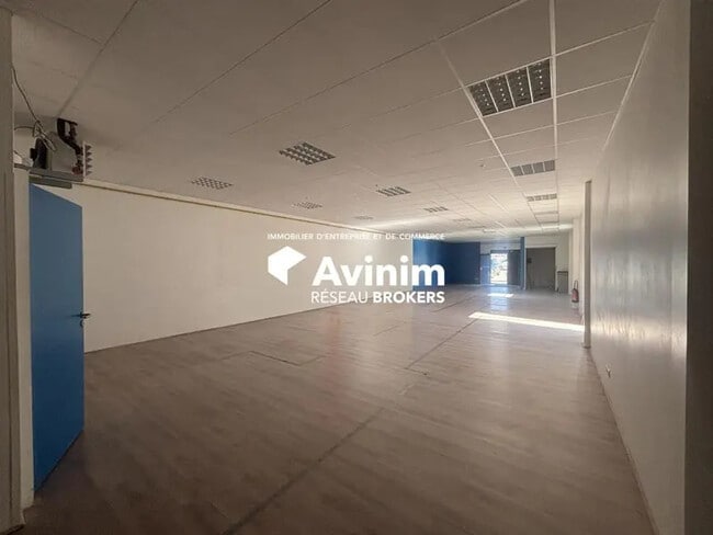 Location Commerce 511 m²