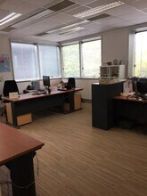 Office in Villepinte to rent Interior Photo- Image 1 of 5