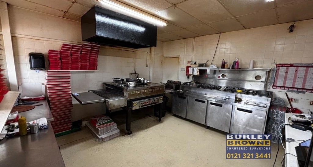 Watling St, Tamworth, STS B77 5BZ - Unit 19 -  - Interior Photo - Image 1 of 6