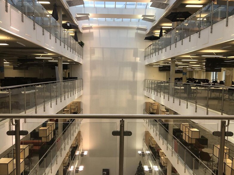 Marsh St S, Stoke On Trent to rent - Interior Photo - Image 3 of 14