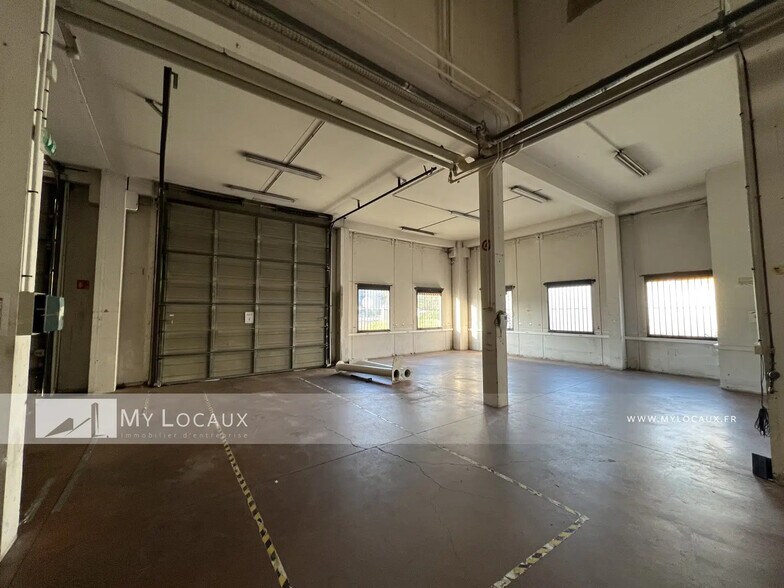 Light Industrial in Gennevilliers to rent - Interior Photo - Image 3 of 6