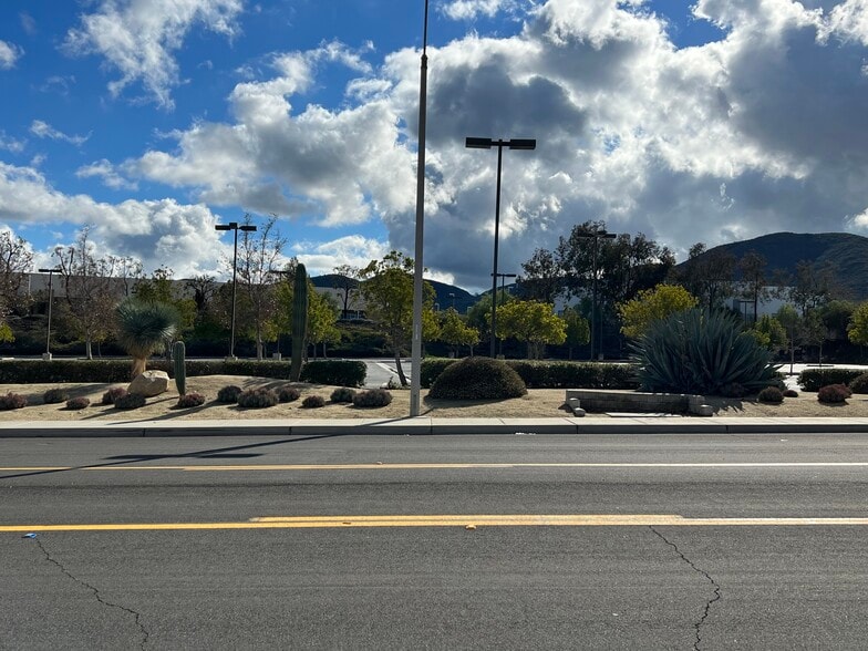 Zevo Dr, Temecula, CA for sale - Building Photo - Image 3 of 13