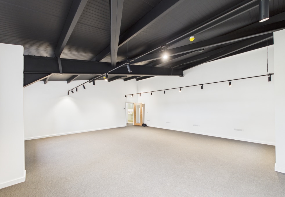 18 Abbey St, Ilkeston to rent Interior Photo- Image 1 of 3